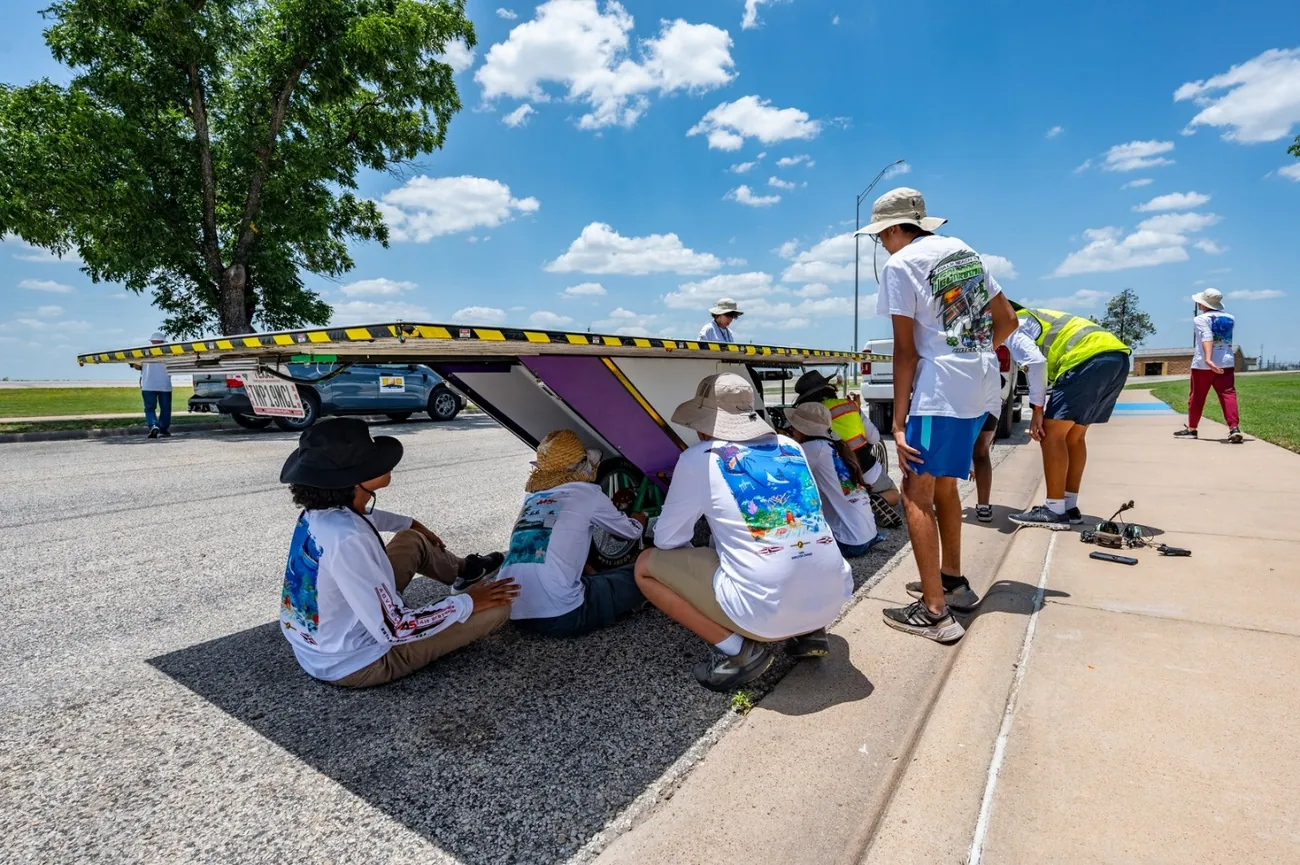 Roadside team maintenance